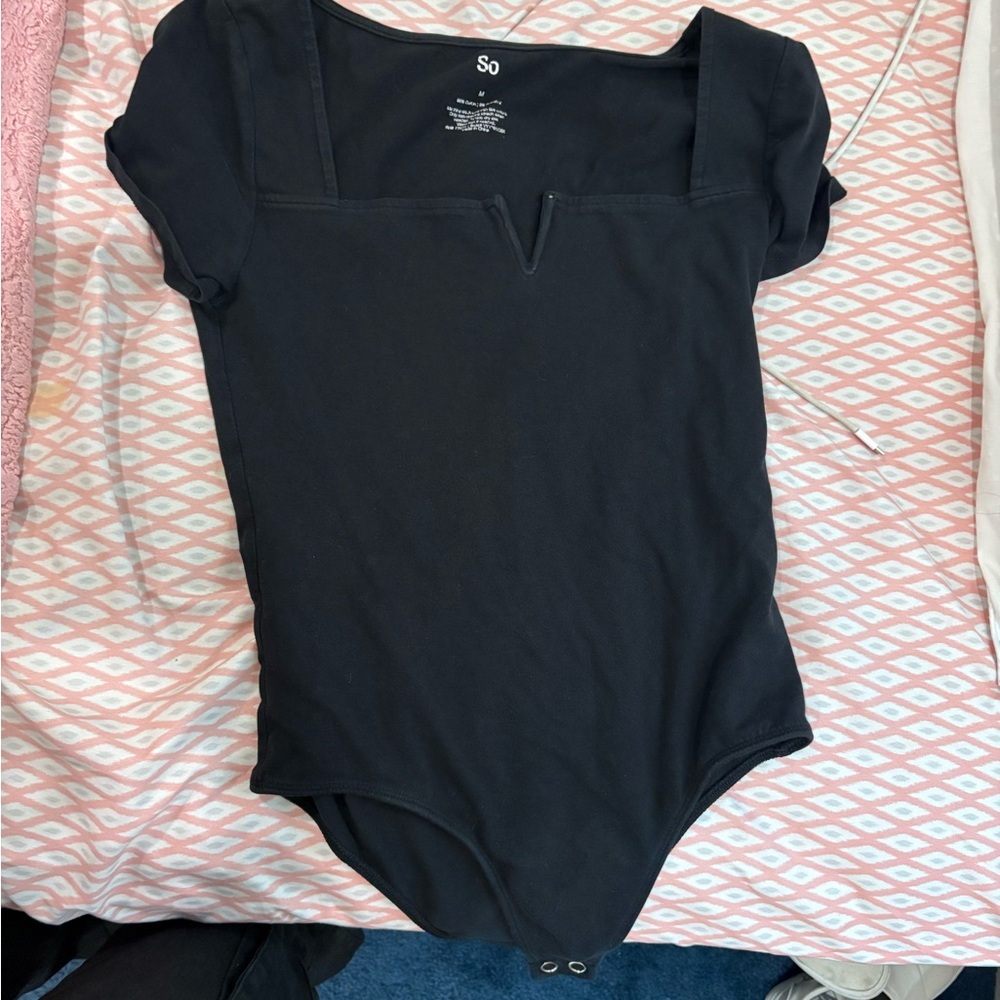 SO Black Short Sleeve Top